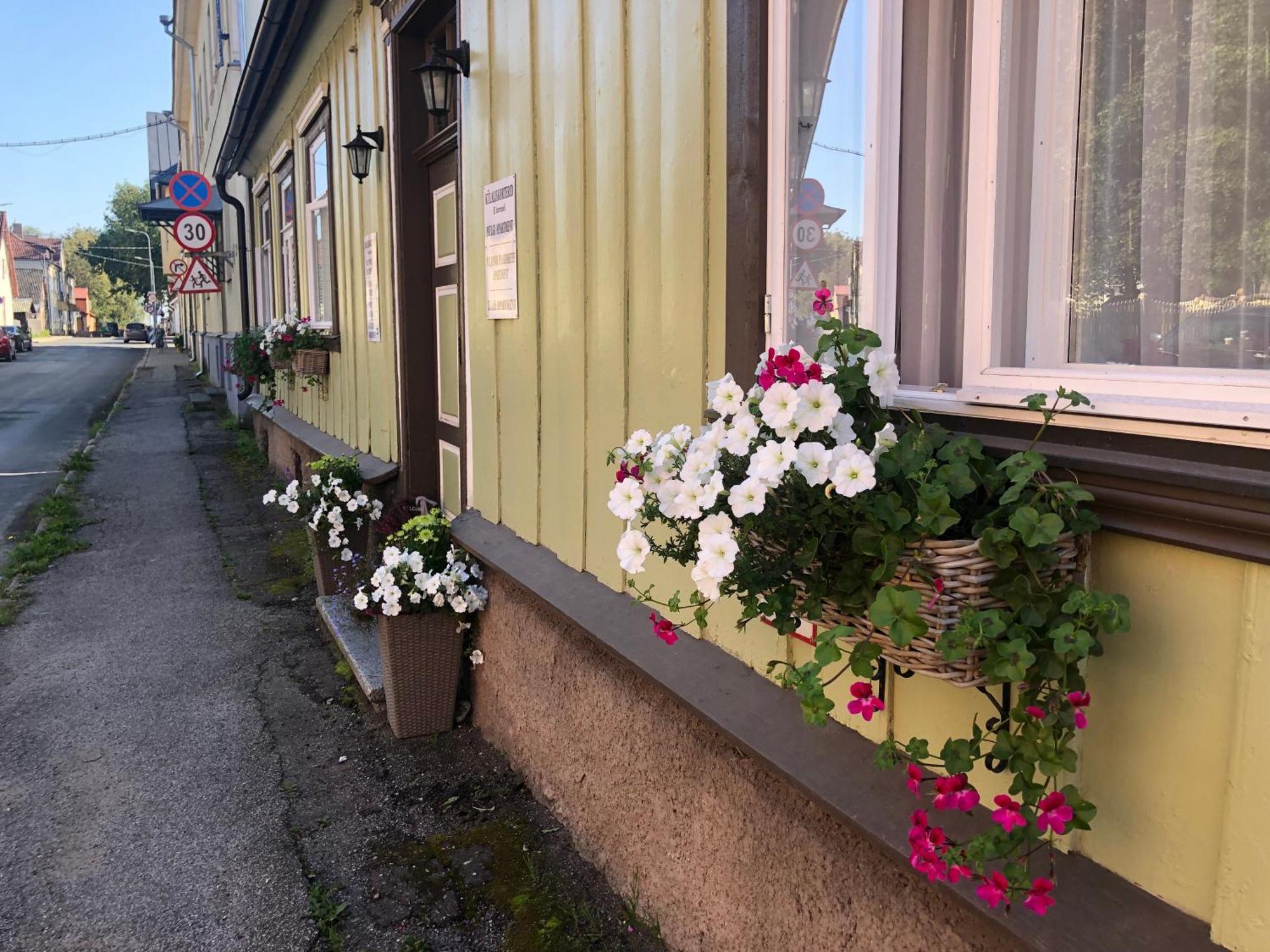 Posti Old Town Apartment Βιλιάντι Εξωτερικό φωτογραφία